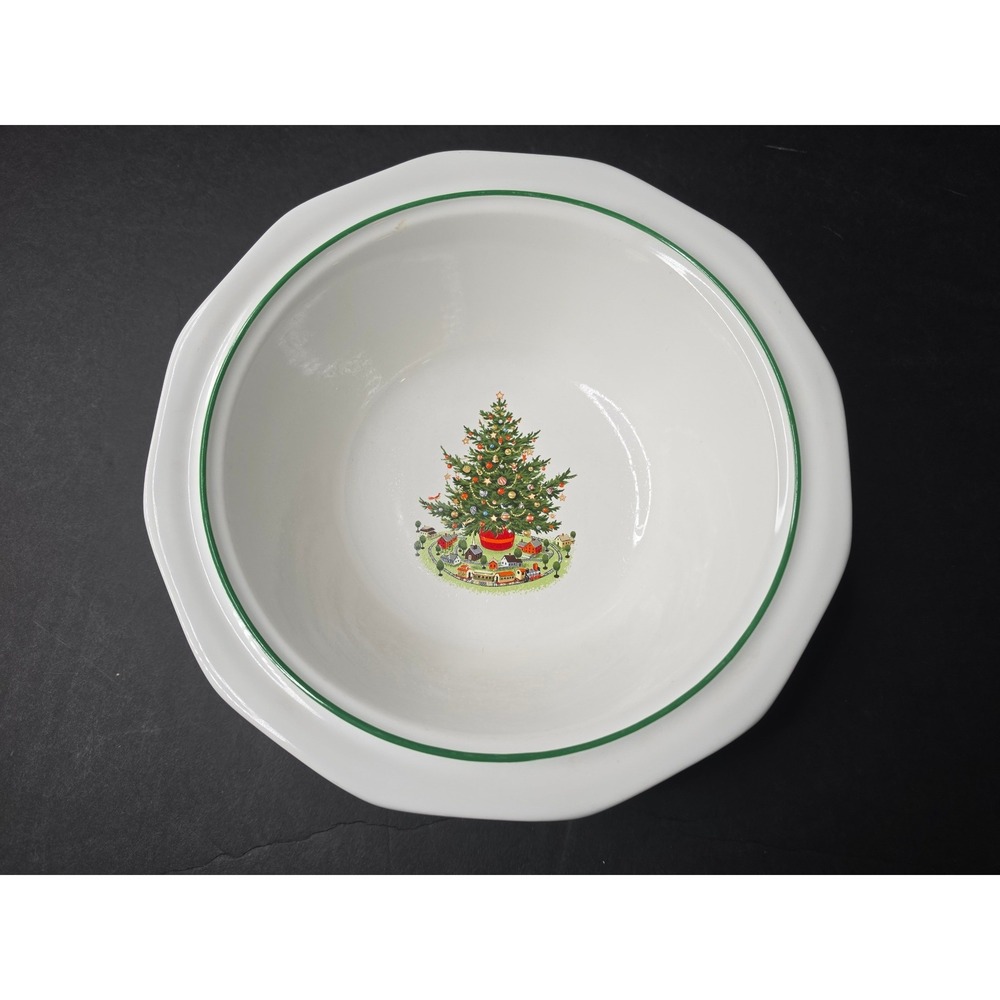 Pfaltzgraff Christmas Heritage Octagonal Serving Bowl 9.5 Inch